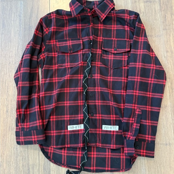 Off-White Red and Black Flannel Large - Picture 1 of 6